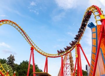 Weddings in Wacky Places: From Roller Coasters to Hot Air Balloons