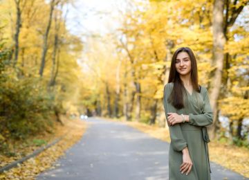 What To Wear to a Fall Wedding